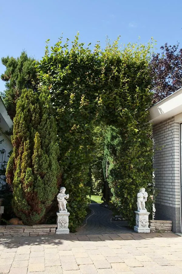 Njoy-Uithof Bed and Breakfast Haga Nocleg ze śniadaniem