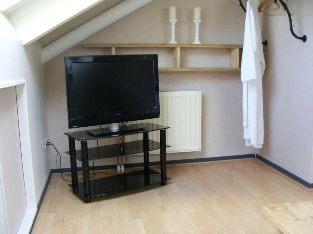 Njoy-Uithof Bed and Breakfast Haga Nocleg ze śniadaniem